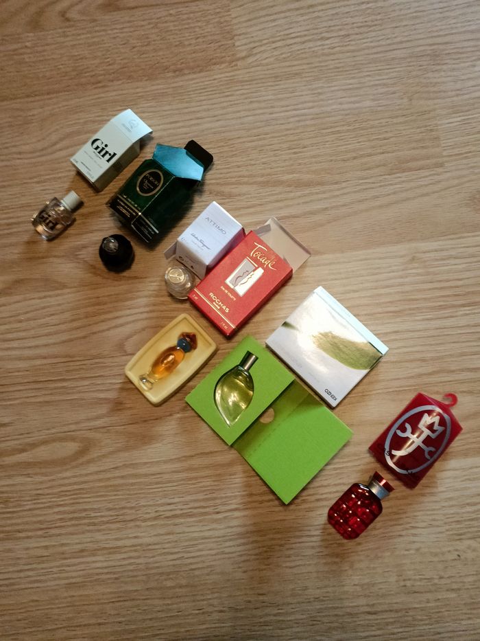 6 miniatures de parfum