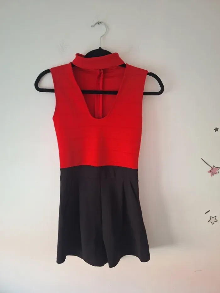 Combishort rouge et noir