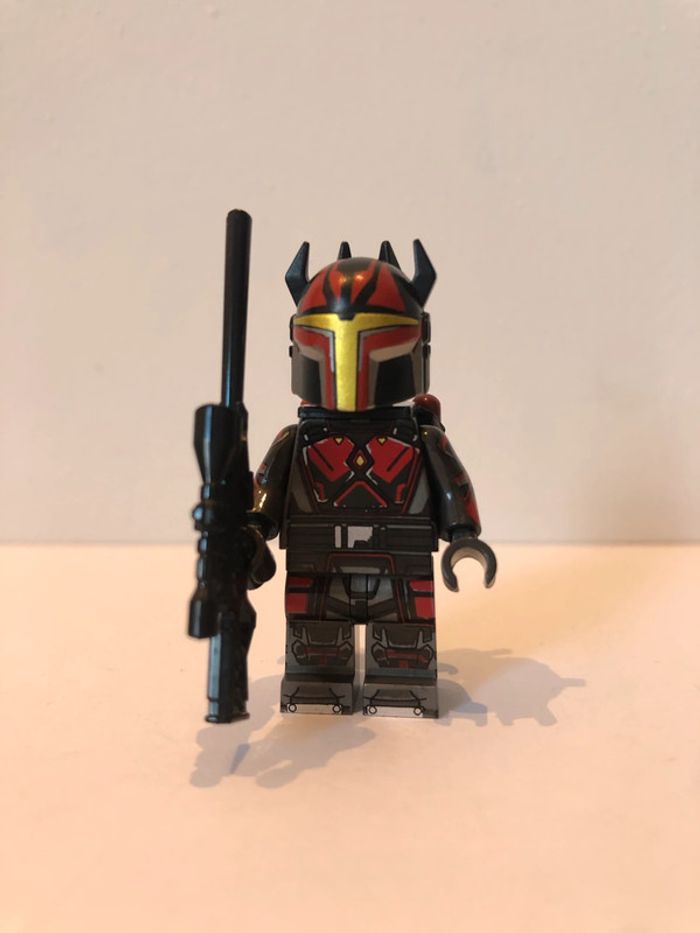 Figurine type lego Gar-Saxon. Star Wars