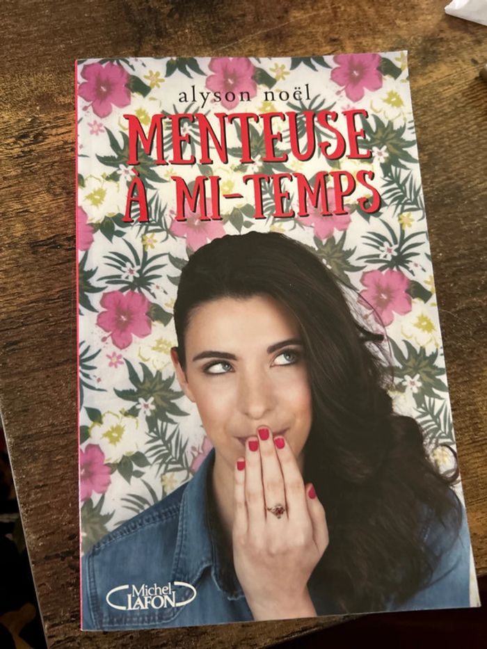 Menteuse à mi temps