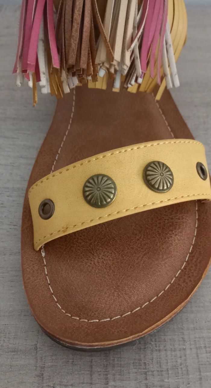 Sandales confortables NEUVES p38 - photo numéro 3