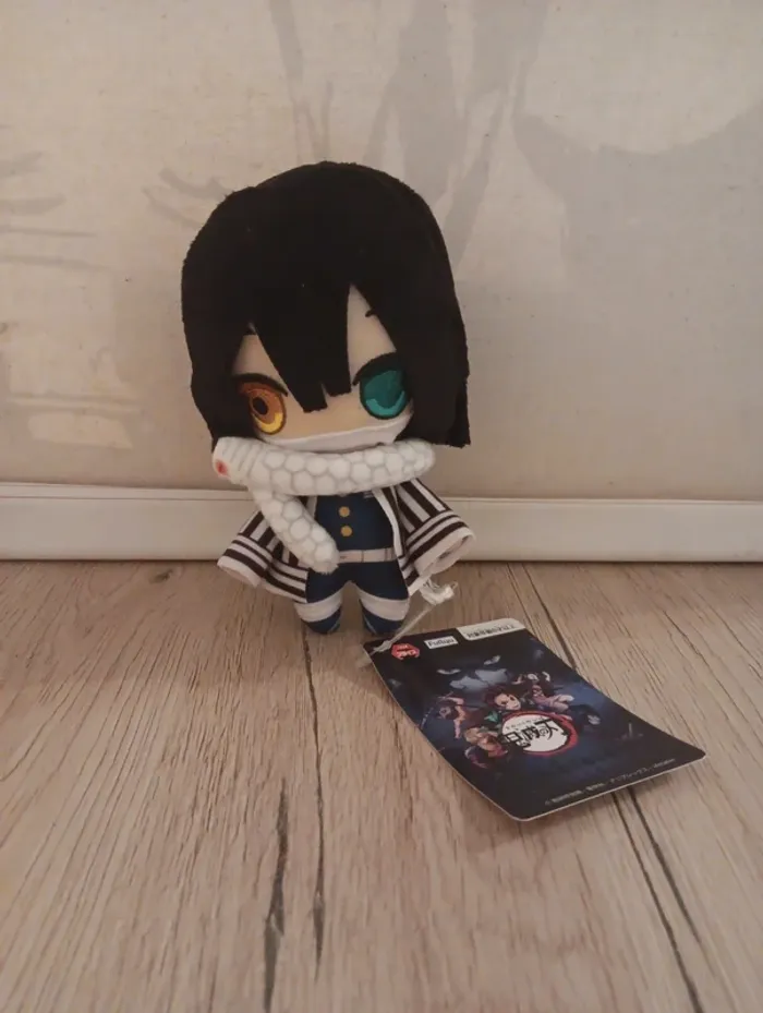 Peluche manga demon slayer kimetsu no yaiba obanai
