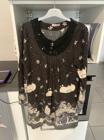 Jolie robe, pull