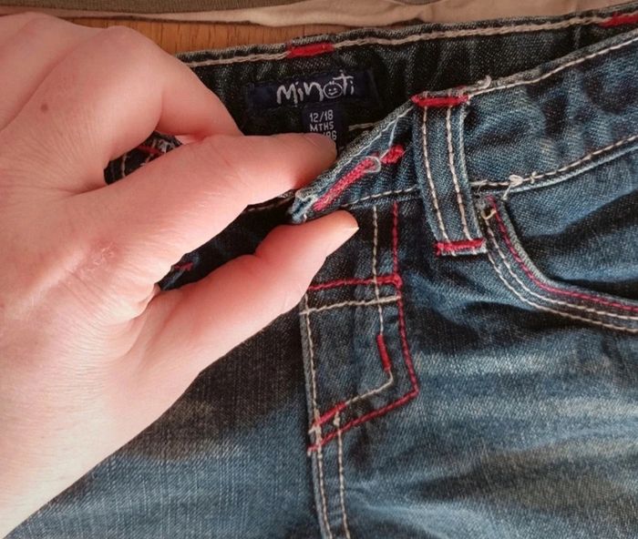 Ensemble jean et polo taille 1 an en très bon état - photo numéro 3