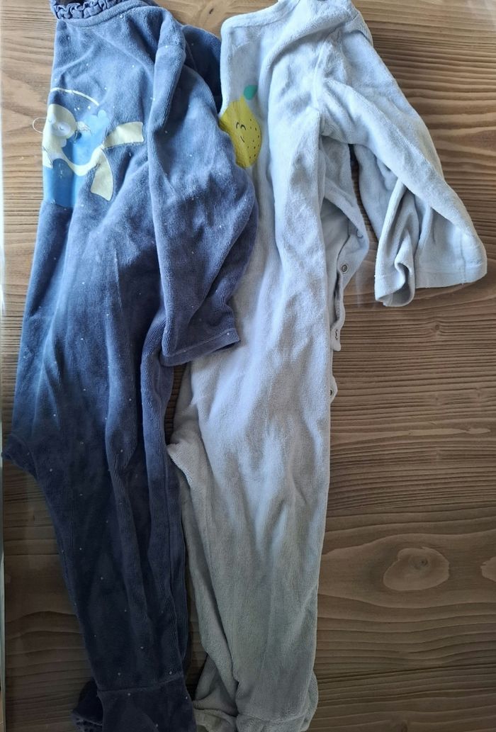 Lot de 2 pyjamas 18 mois - photo numéro 2