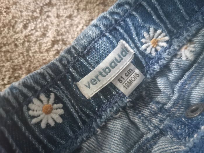 Short jean fleurie (18mois) - photo numéro 3