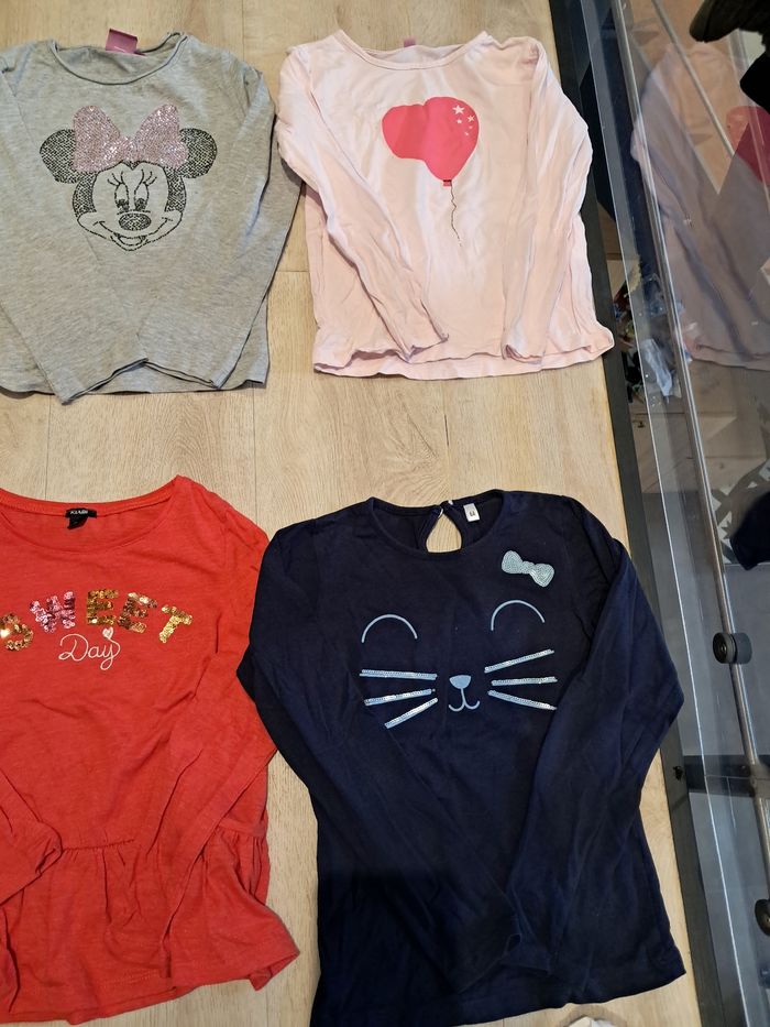 Lot de t-shirts manches longues fille 6ans neufs - photo numéro 8