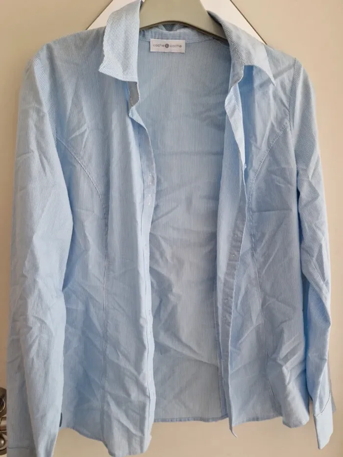 Chemise ceintré à rayures bleu et blanc taille M
