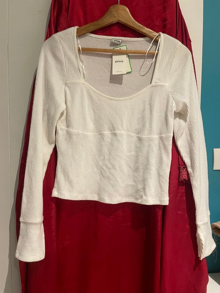 Tee-shirts neuf - photo numéro 2