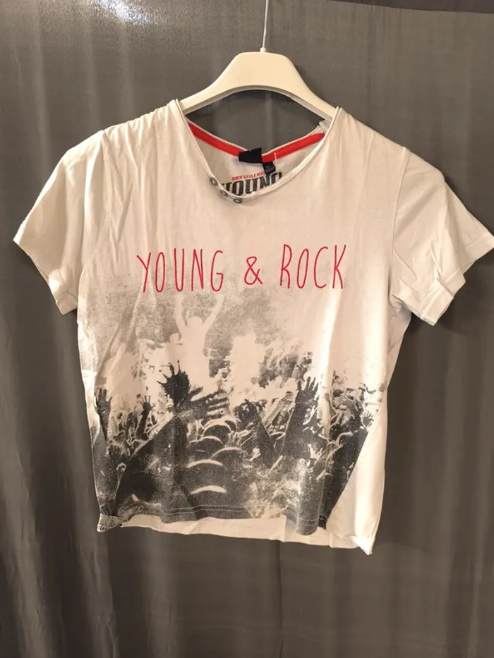 313215 Tee-shirt MC blanc garçon 12 ans Bykool
