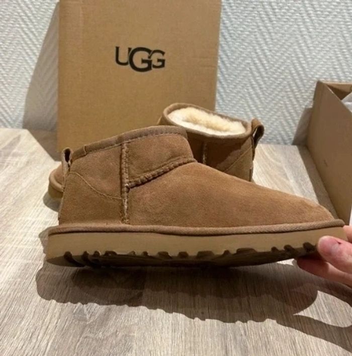 Ugg w Classic ultra mini 40 - photo numéro 3