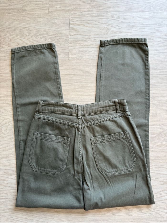 Jean taille haute droit kaki au printemps Paris taille 36 S - photo numéro 3