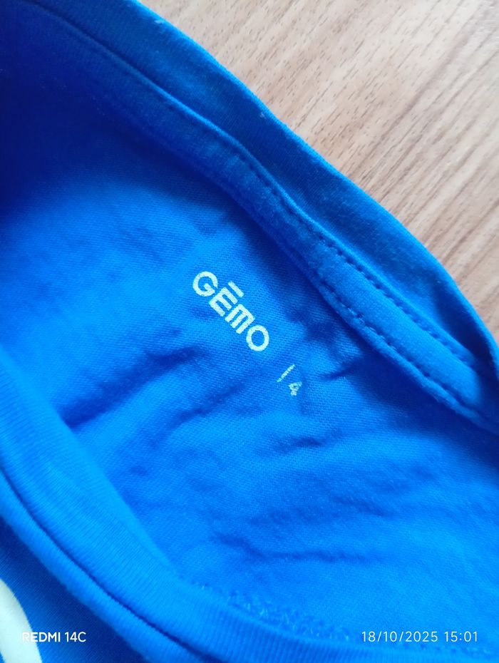 Lot 9 T shirts fille +1 short jeans 4-5A - photo numéro 6