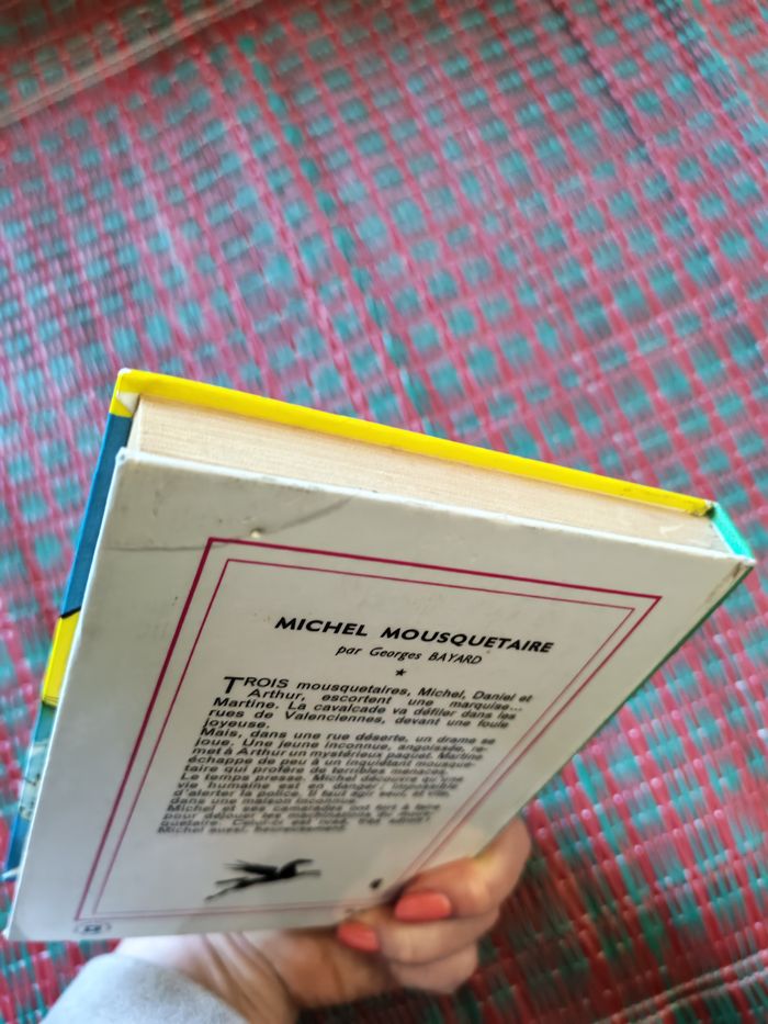 Bibliothèque Verte, Michel Mousquetaire, livre de Georges Bayard - photo numéro 3