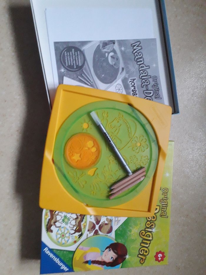 Mandala designer horses - photo numéro 2