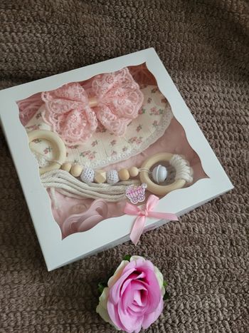 Coffret de naissance bébé fille