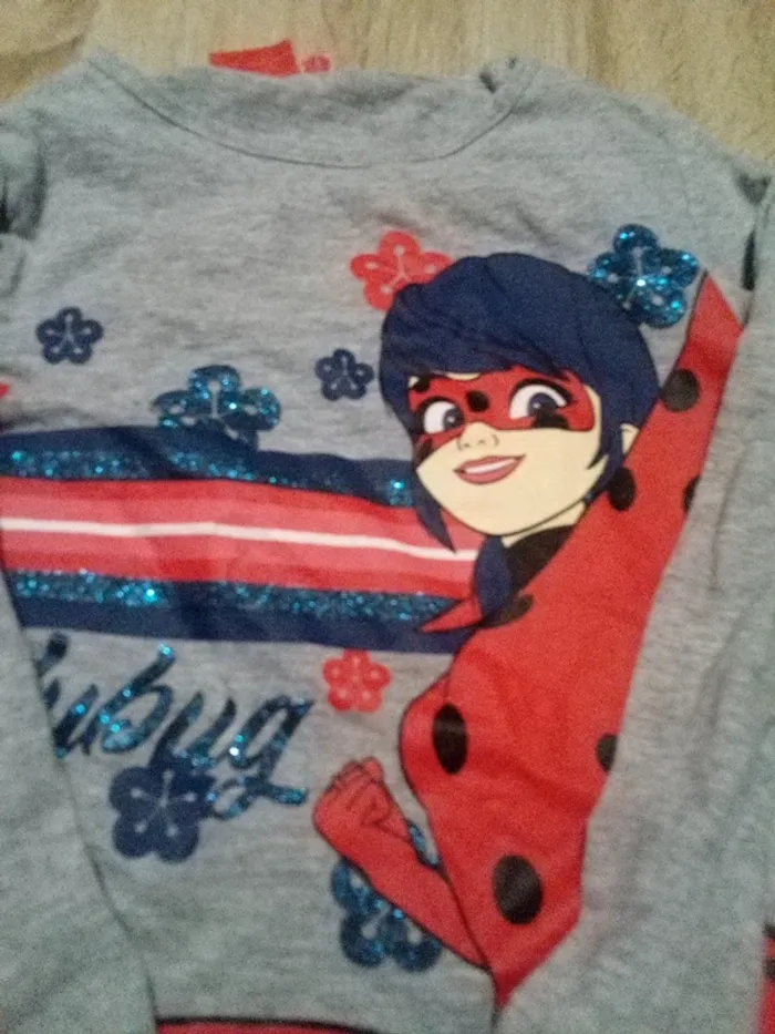 Haut de pyjama miraculous - photo numéro 4