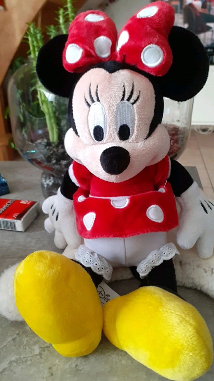 Peluche Minnie