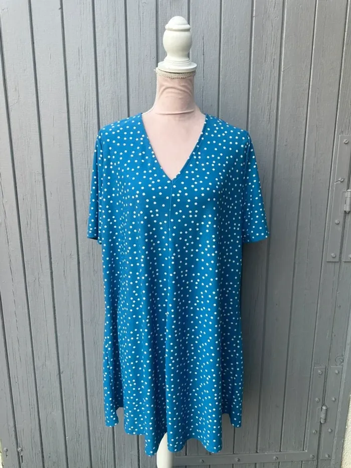 Robe d’été légère manches courtes bleu à pois blancs 42/XL
