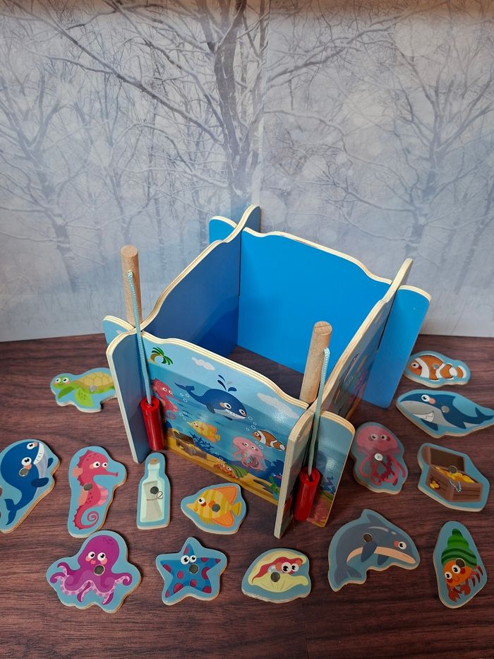 Jeu de pêche à la ligne en bois avec 2 Cannes à pêche - photo numéro 1