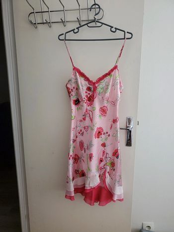 Nuisette rose T 38 neuve