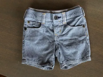 Short bébé 12/18m baby gap