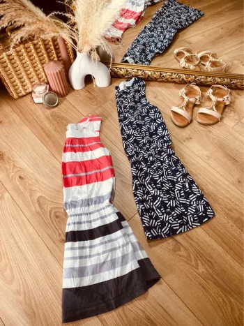 Taille 8 ans lot de 2 robes d’été fille Okaidi bleue marine corail et grise * rayures motifs * 🩷