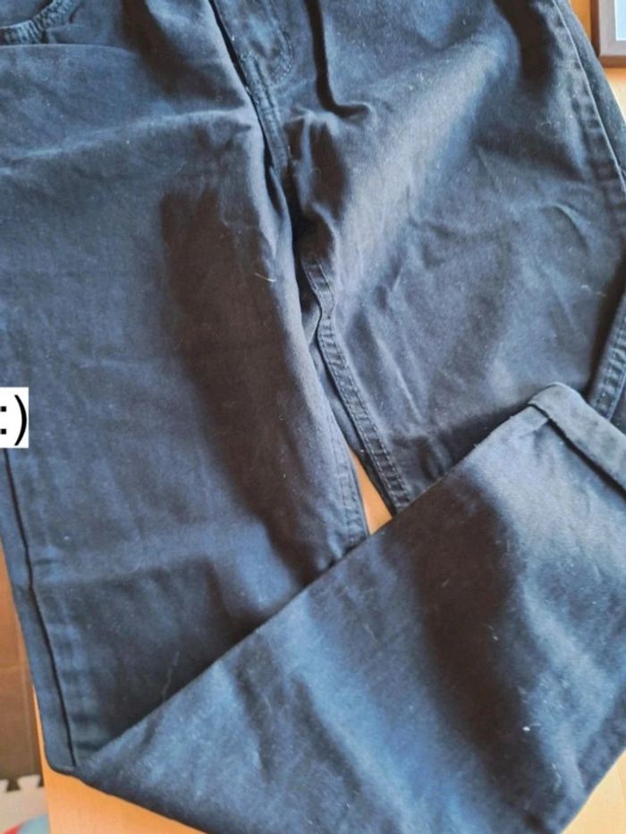 Jean pour femme taille XS Marque Bershka très bon état - photo numéro 3