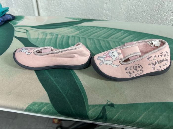 Chaussons Marie Disney aristochat taille 25 - photo numéro 3