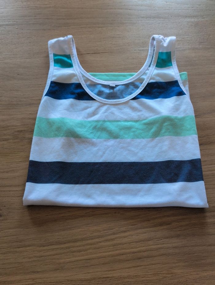 Débardeur Tee shirt sans manche
