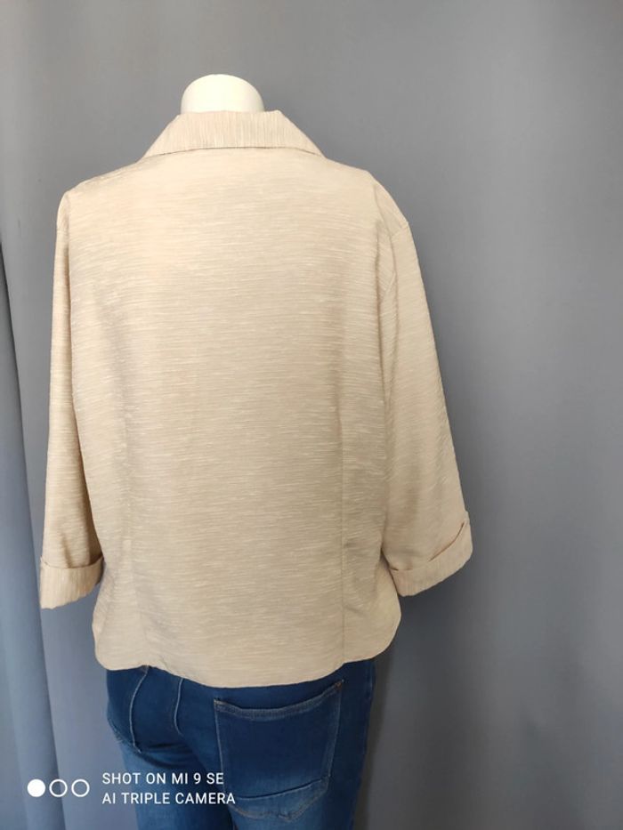 Veste Celaia beige taille 42 très bon état - photo numéro 3