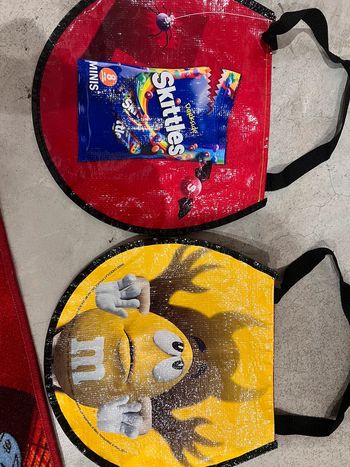 2 Sacs publicitaire Halloween M&M’s skittles neufs