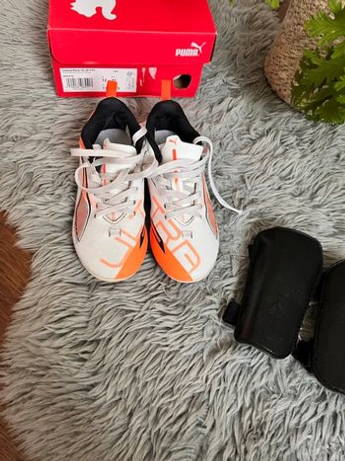 Chaussures de foot puma à crampons taille 31 - photo numéro 5