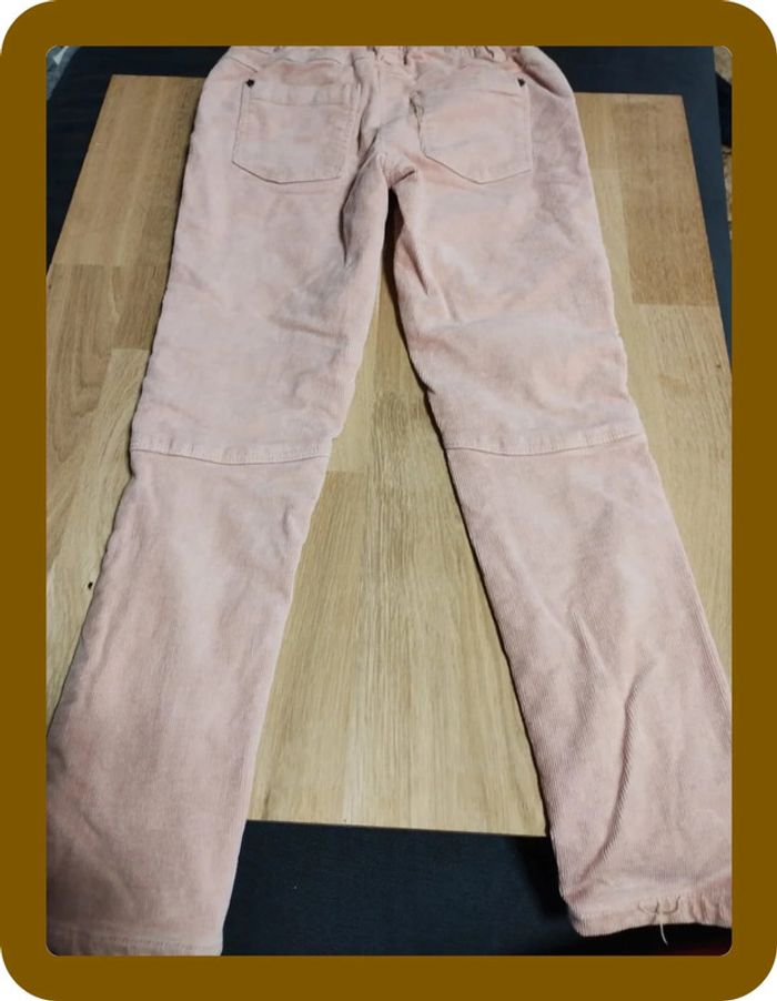 Pantalon velours Vertbaudet taille 8 ans en très bon état - photo numéro 2