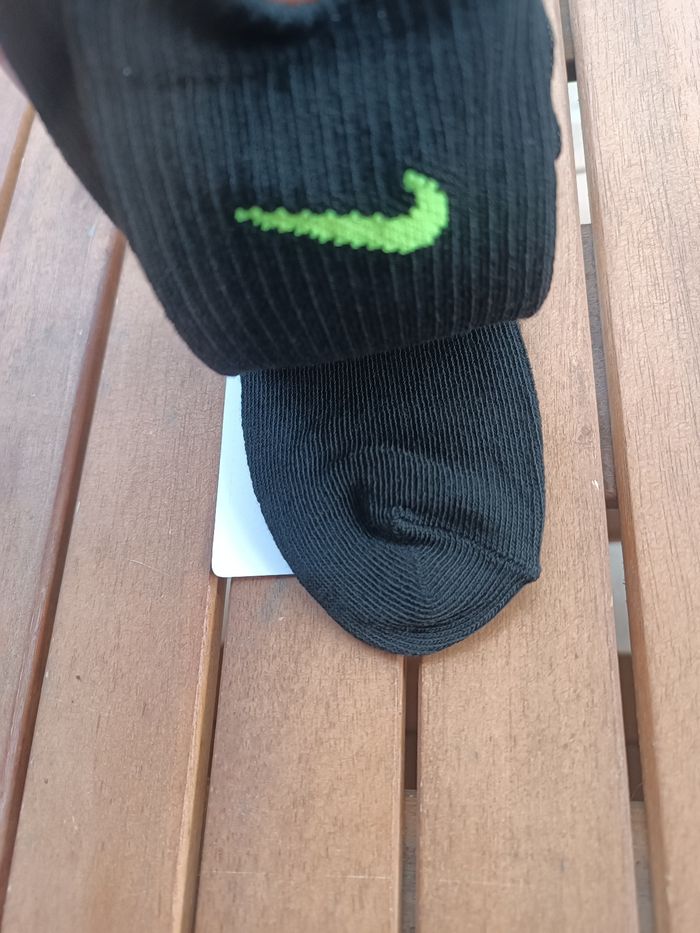 Lot chaussettes nike - photo numéro 3