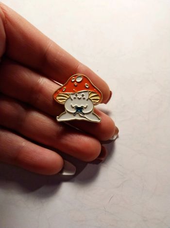 Pins champignon mignon kawaii