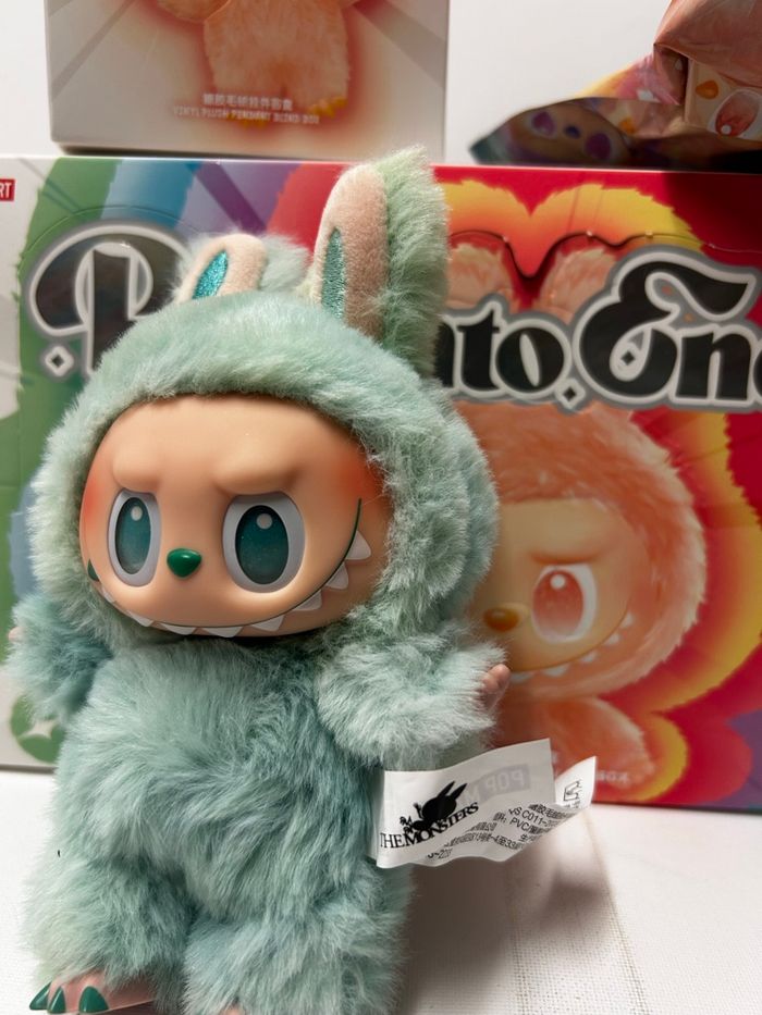 Labubu big into energy Serenity Pop mart - photo numéro 3