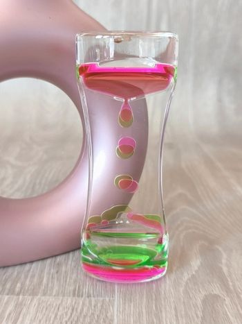 Sablier à huile apaisant rose et vert