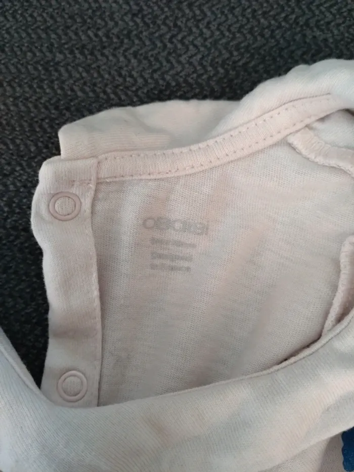 Haut obaibi taille 6 mois - photo numéro 2