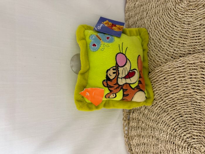 Peluche Plush Coussin Tigrou Tigger Winnie L'ourson Disney - photo numéro 4