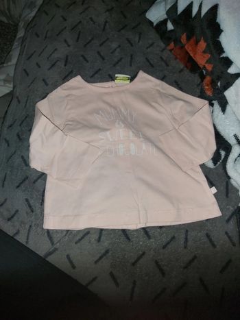 Tshirt manches longues tao tape à l oeil taille 68cm 6mois