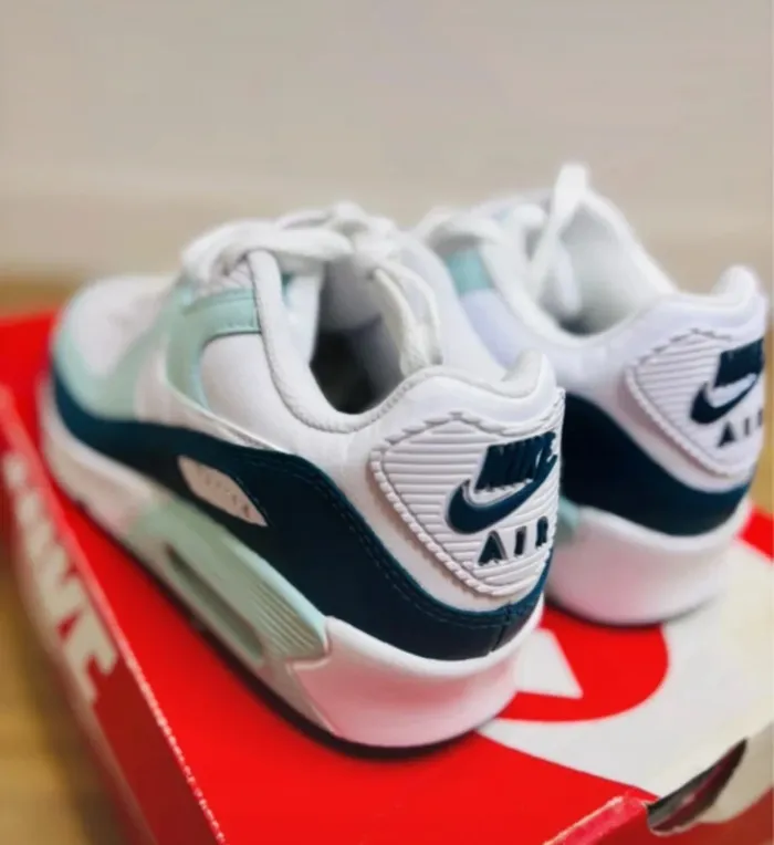 Nike Air Max 90 LTR Mint Jade Ice White Taille 39 - photo numéro 4
