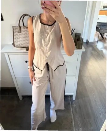 Ensemble Femme Deux Pièces Beige Bordure Noire - Taille M Neuf Jamais Porté