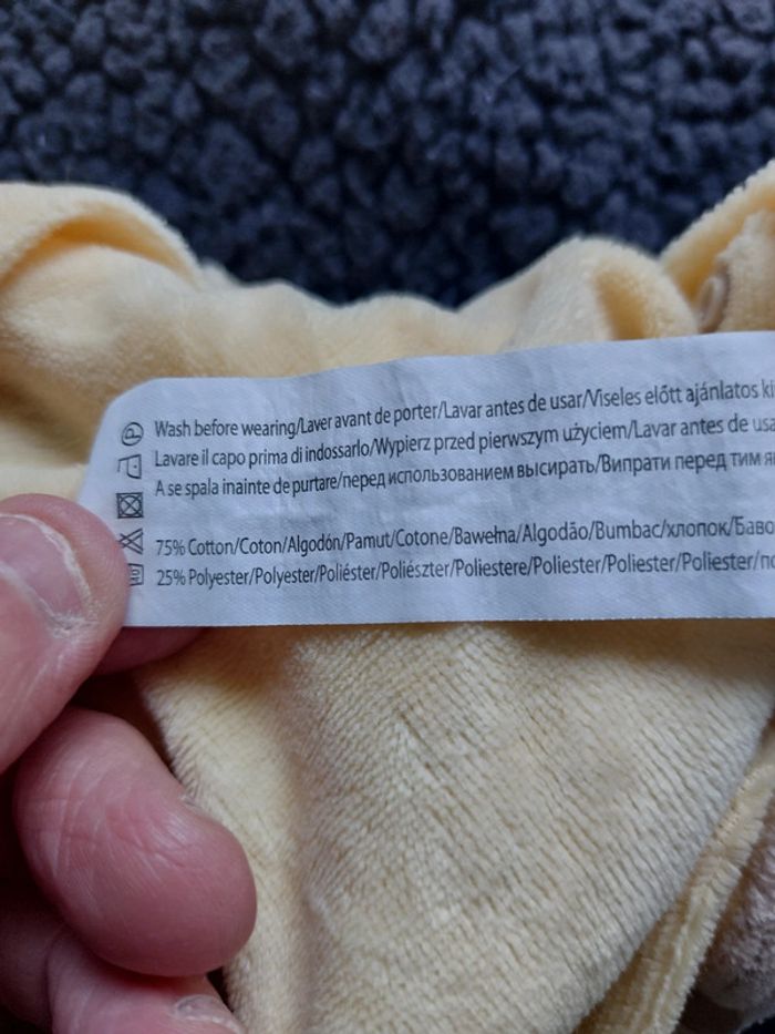 Pyjama Auchan taille 1 mois - photo numéro 4