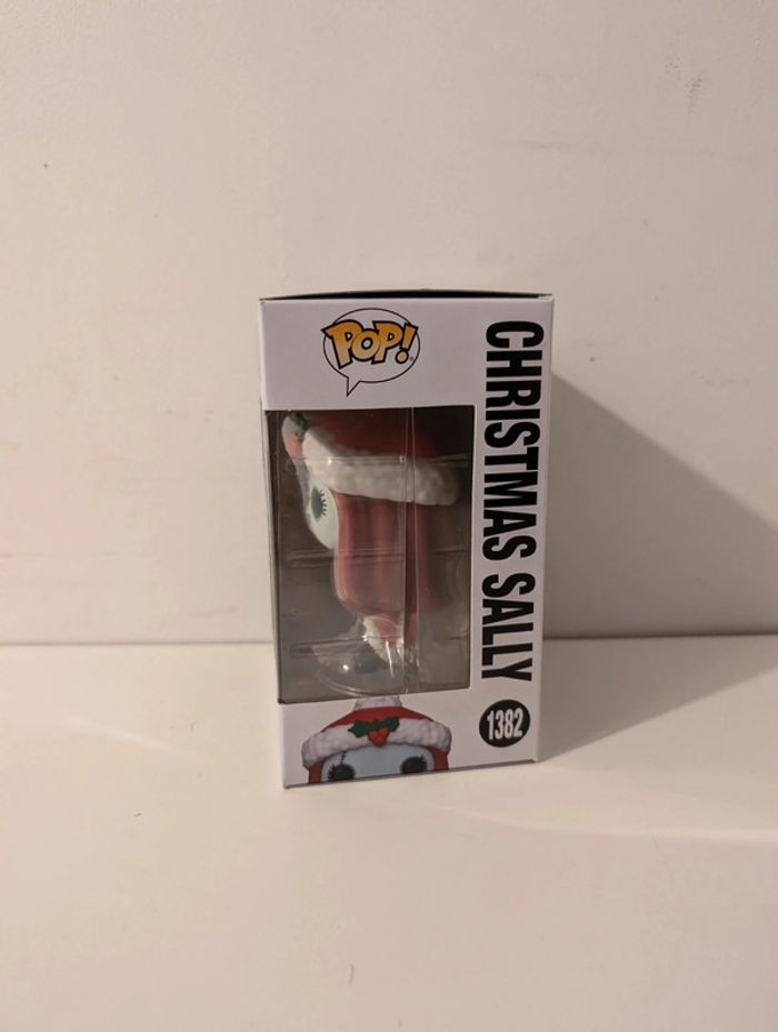 Funko pop : Disney 1382 - christmas Sally - photo numéro 2