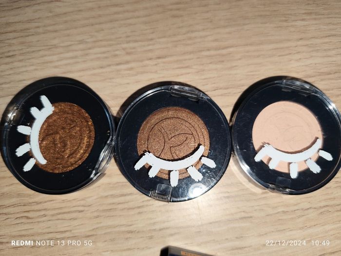 Lots de 3 fards à paupières et 1 palette - photo numéro 3