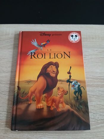 Livre Le Roi Lion 