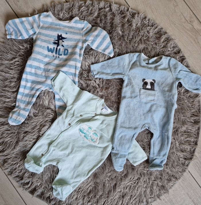 Lot pyjamas - photo numéro 2