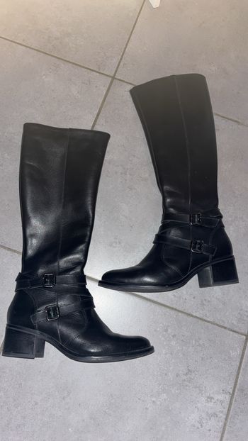 Bottes cuir noir