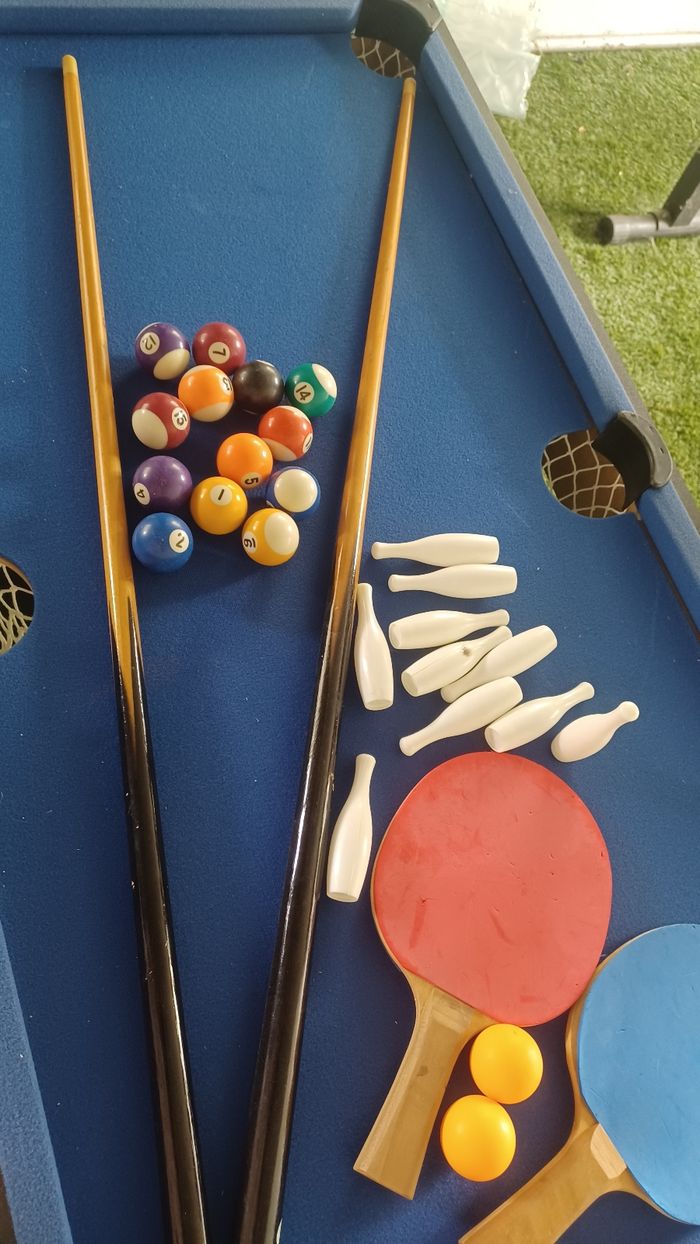 Table de jeux multifonction babyfoot riley england très bon état  table de billard pi ng ping - photo numéro 10